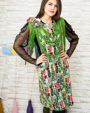 sarafan chic , cu flori crosetate