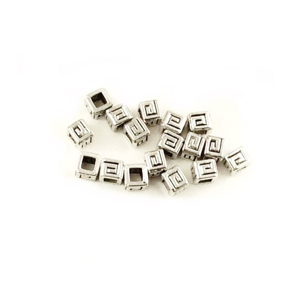 Distantiere margele metalice, cuburi gravate model grecesc 4x4,5mm  SALAK 403