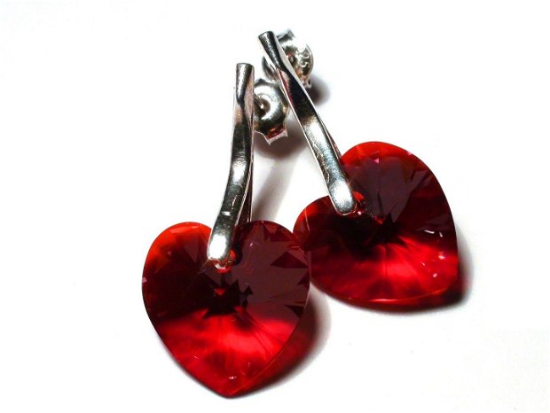 Cercei rosii din Cristale Swarovski inima - CE142.4 - cercei romantici, cercei delicati, cadou pentru ea