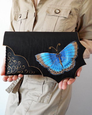 poseta plic handmade unicat din piele -Little Blue Shade of Spring