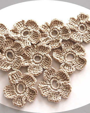 7  floricele crosetate