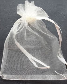 LAE40 - saculet organza crem