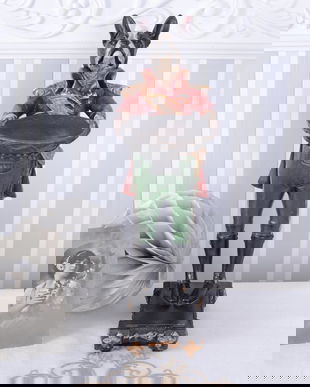 SFESNIC CU UN BULDOG DIN RASINI SPECIALE