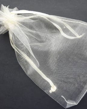 LAE43 - saculet organza crem