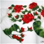 vandut - Esarfa/ Sal din matase naturala cu trandafiri rosii impasliti