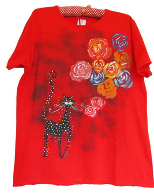 tricou  pictat rosu cu maneca scurta