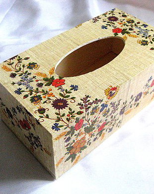 Cutie servetele  cu motiv traditional 28742