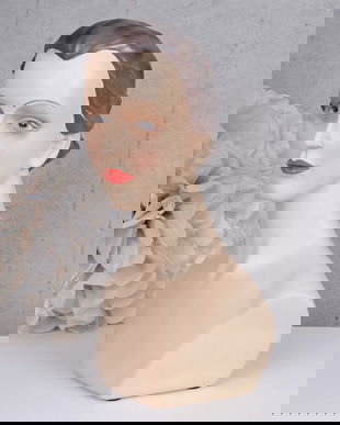 BUSTUL UNEI FEMEI ART DECO DIN RASINI