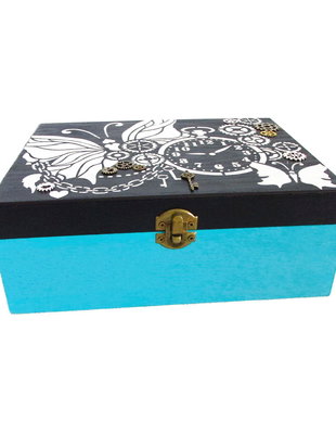 Cutie de bijuterii steampunk cu fluture
