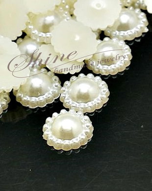 Cabochon perla floare, 10.5x4.5mm