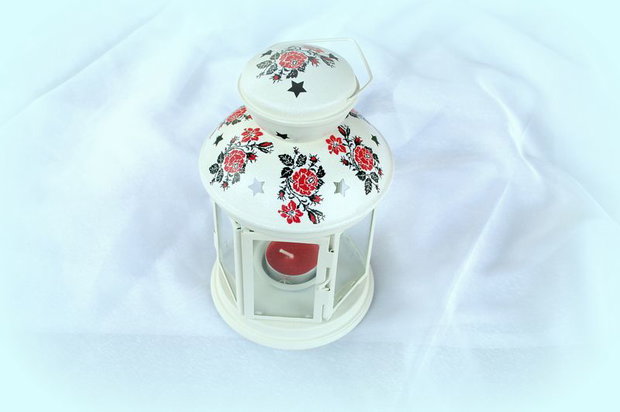 Felinar metal pentru lumanare pastila - motiv traditional - 0919