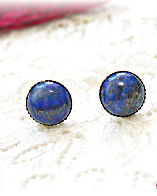 Cercei in ureche cu lapis lazuli
