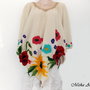 Bluza in colt din panza bumbac si flori impaslite