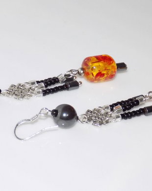 Cercei"Amber& Hematite"-rezervat