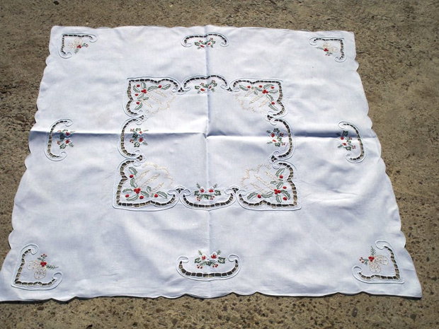 Broderie 1-373