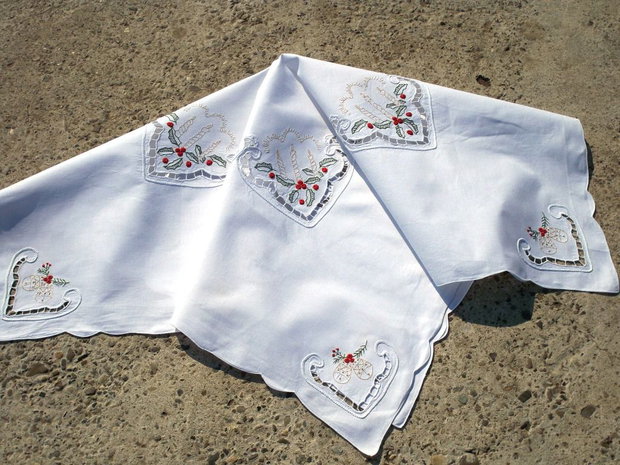 Broderie 1-373