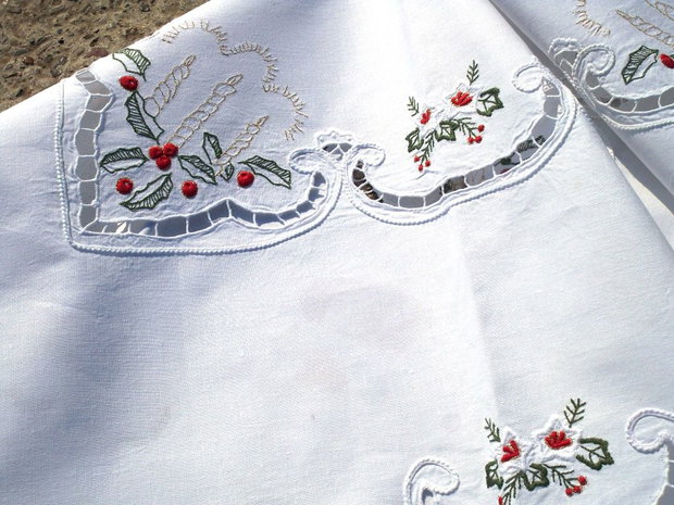 Broderie 1-373