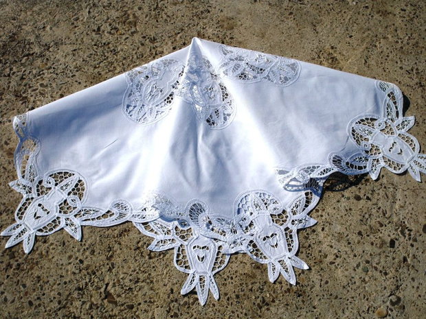 Broderie -374