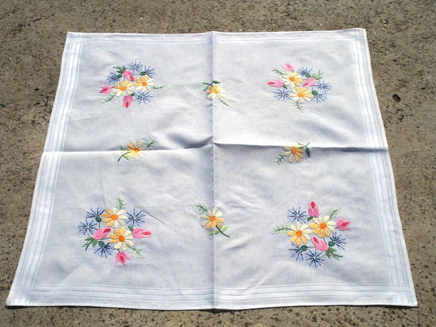 Broderie 1-380