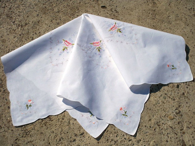 Broderie 1-381