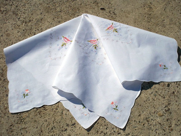 Broderie 1-381