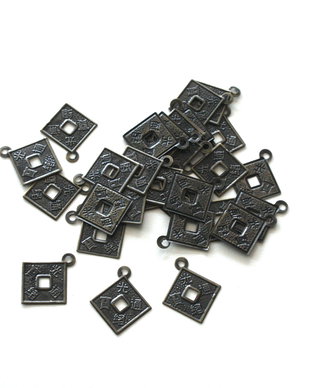 Charm filigran, bronz