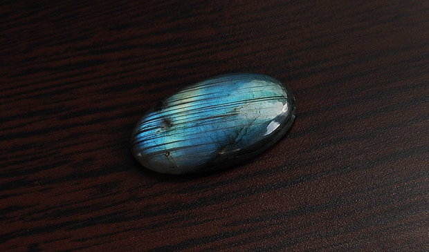 Cabochon Labradorit - Stralucire electrica  - Albastru, verde, galben