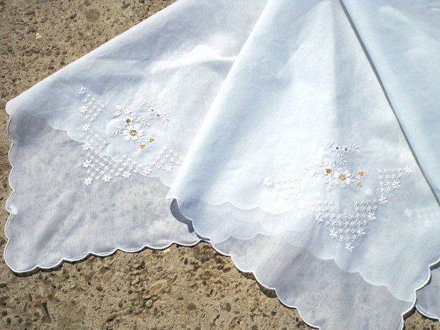 Broderie 1-393