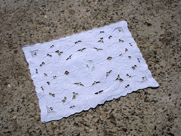 Broderie 1-406