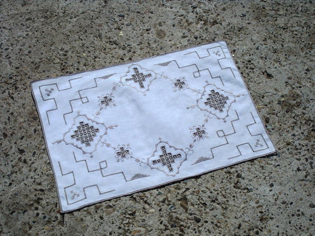 Broderie 1-407