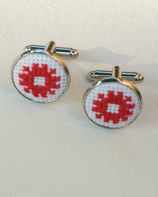 Butoni pentru camasi - broderie populara