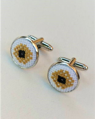Butoni pentru camasi - broderie populara