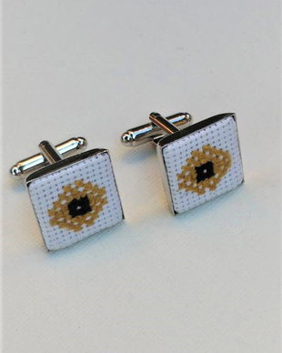 Butoni pentru camasi - broderie populara