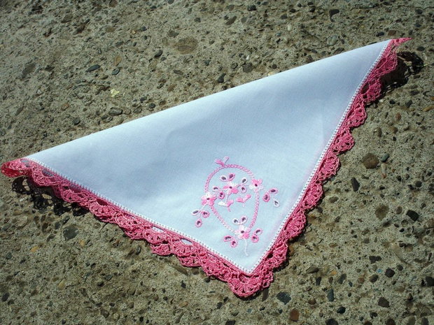 Accesoriu dantelat