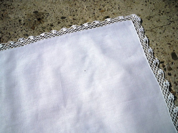 Broderie 1-423