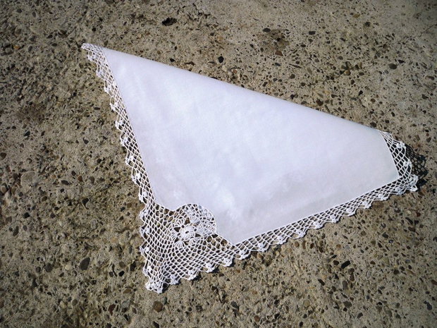 Broderie 1-423
