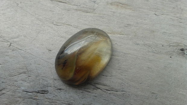 Cabochon cuart rutilat, 25x18 mm