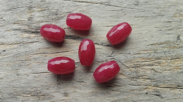 Agate fatetate, butoias 10x6 mm