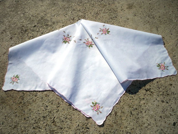 Broderie 1-428