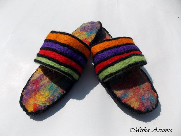 Papuci impasliti multicolori