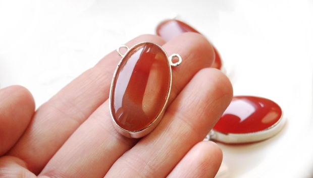 Pandant agat in rama argintata - nuanta carnelian