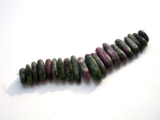 Ruby zoisite