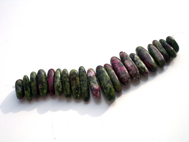 Ruby zoisite