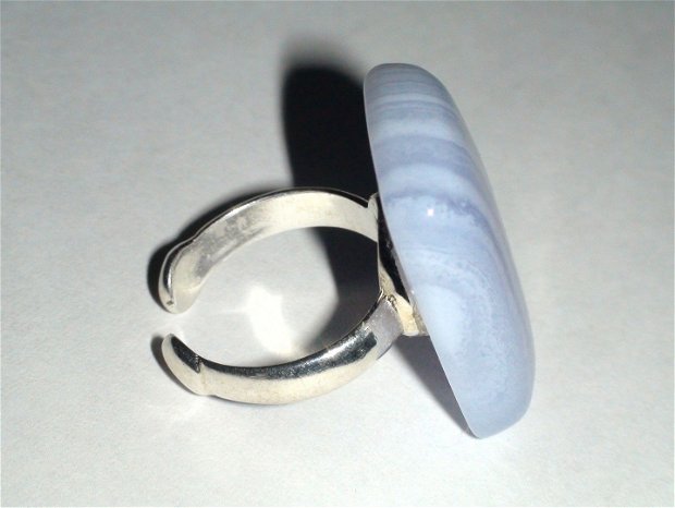 Inel reglabil din Argint 925 si Calcedonie albastra - IN388 - Inel bleu alb dreptunghiular, cadou romantic, inel pietre semipretioase, cadou 8 martie sotie