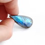 Cabochon Labradorit  Albastru  - lacrima - 17.5 carate