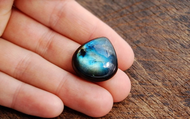 Cabochon Labradorit bicolor - Lacrima