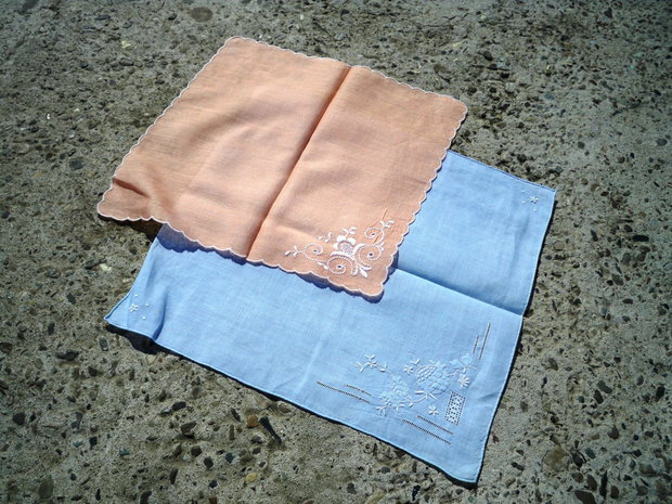 Broderie 1-453