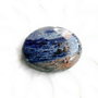 Cabochon  Sodalit natural cu incluziuni de hematit - oval