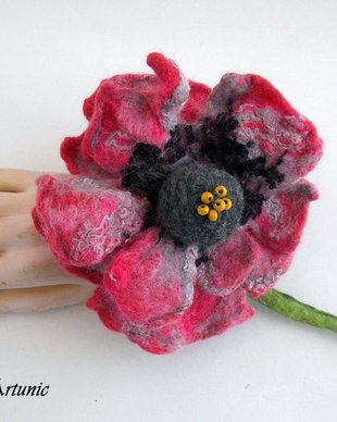 VandutBratara impaslita cu floare roz/ gri