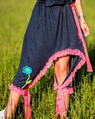 pantaloni dantelati
